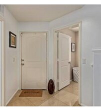 2031 N 77th Ln in Phoenix, AZ - Foto de edificio - Building Photo