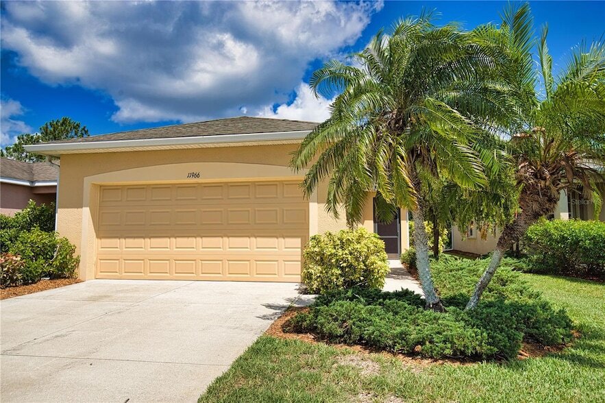 11966 Tempest Harbor Loop in Venice, FL - Building Photo