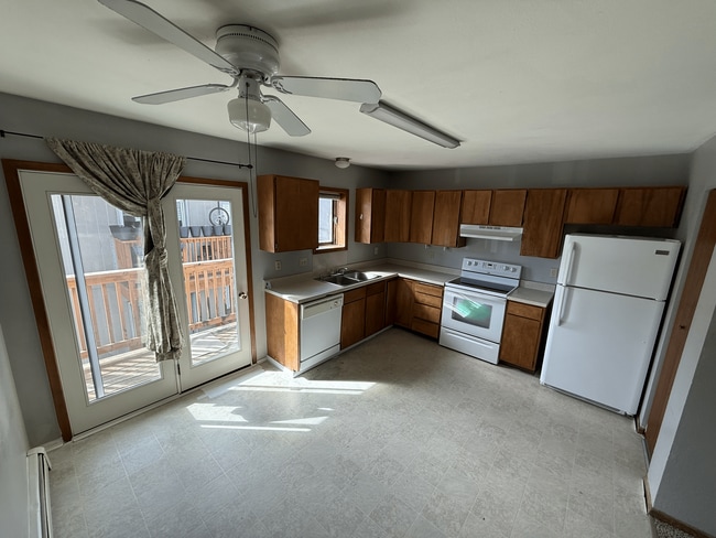 property at 1416 25th Ave