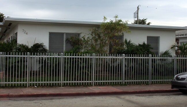 724-734 85th St in Miami Beach, FL - Building Photo - Building Photo