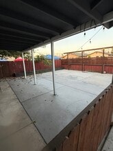 515 Wallace St, Unit Unit A in Bakersfield, CA - Building Photo - Building Photo