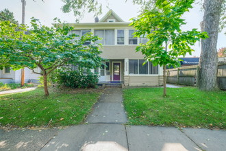 Colonial Flats Mpls in Minneapolis, MN - Building Photo - Primary Photo