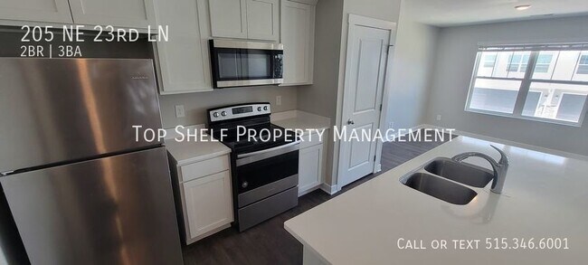205 NE 23rd Ln photo'