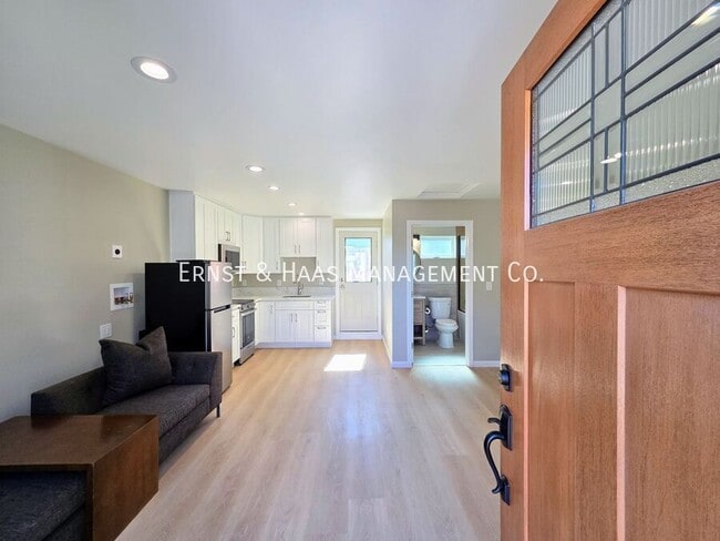 5330 E Brockwood St in Long Beach, CA - Building Photo - Building Photo