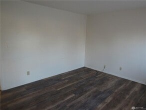 4976 Marburn Ave in Dayton, OH - Building Photo - Building Photo