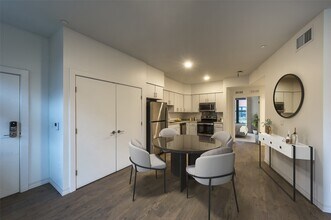 100 Cabot St in Boston, MA - Building Photo - Building Photo