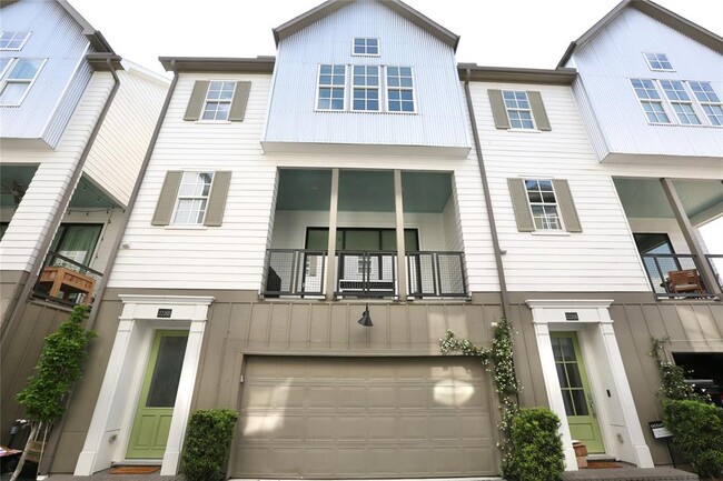 property at 2226 Lou Ellen Ln