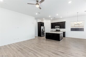 774 Iris Desert St in Henderson, NV - Building Photo - Building Photo