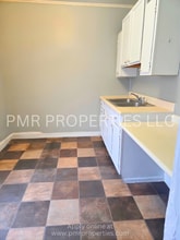 231 S 4th St in Council Bluffs, IA - Building Photo - Building Photo