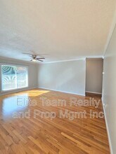 910 Holly Dr in Gastonia, NC - Building Photo - Building Photo