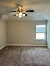 6413 Graceland Dr in Greenville, TX - Foto de edificio - Building Photo