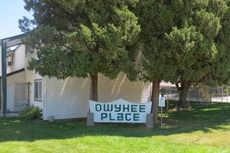 Owyhee Place in Boise, ID - Foto de edificio - Building Photo