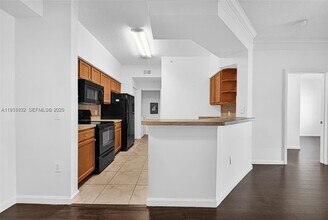 2101 Myrtlewood Cir E in Palm Beach Gardens, FL - Building Photo - Building Photo