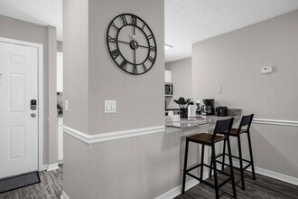 13915 Heritage Club Dr in Tampa, FL - Building Photo - Building Photo