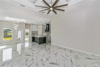 20 E Sabinal Ave in Hidalgo, TX - Building Photo - Building Photo