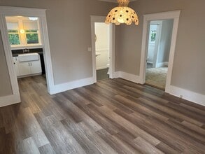 300 Brown St in Santa Rosa, CA - Building Photo - Building Photo