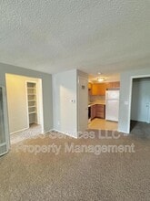 3954 N Jackson Ave in Kansas City, MO - Building Photo - Building Photo