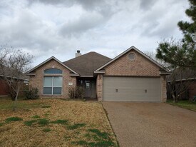215 Landsburg Ct in College Station, TX - Building Photo