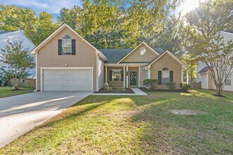 6748 Burbage Lake Cir in Suffolk, VA - Building Photo - Building Photo