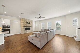 4003 Centre Valley Ln in Houston, TX - Building Photo - Building Photo