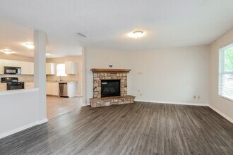 14427 Cuppola Dr in Noblesville, IN - Building Photo - Building Photo