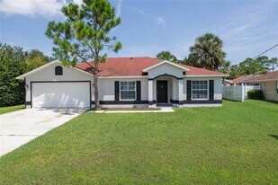 4 Princess Ruth Ln in Palm Coast, FL - Building Photo