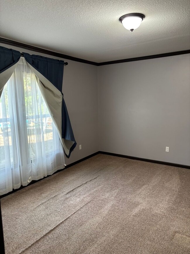 14 Ivey Hart Ln in Eufaula, AL - Building Photo - Building Photo