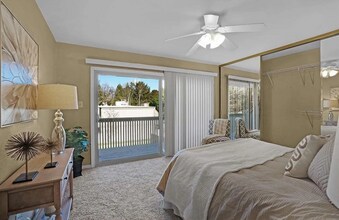 5351 Springdale Ave in Pleasanton, CA - Building Photo - Building Photo