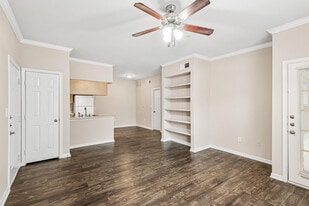 Lakeshore Villas in Humble, TX - Building Photo