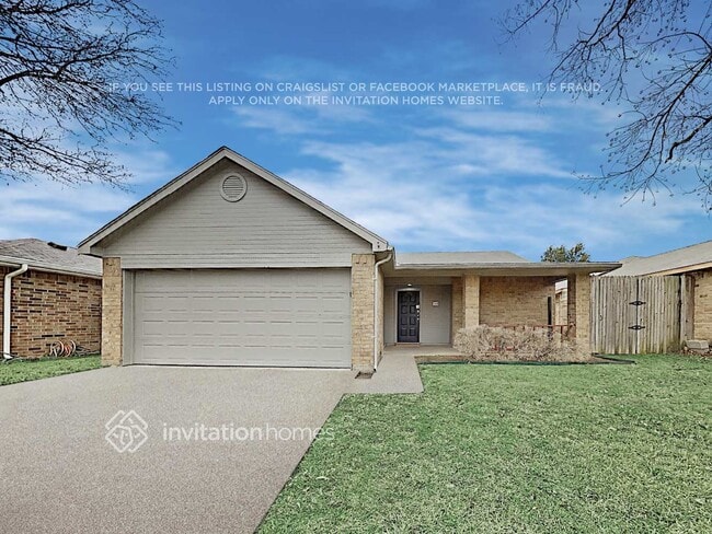 property at 300 Blueleaf Dr