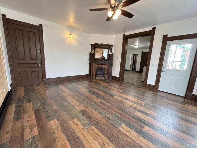 800 W 12th St in Sioux Falls, SD - Foto de edificio - Building Photo