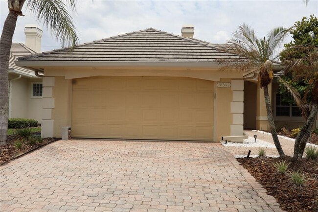 property at 10842 Woodchase Cir