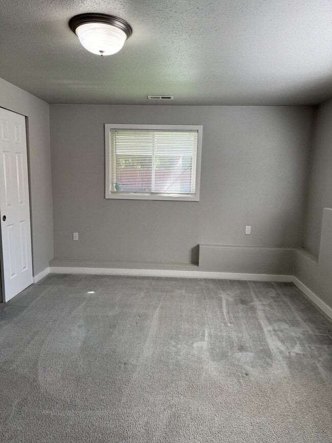 property at 10302 141st St Ct E