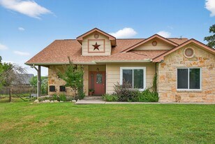 3630 Lepan Trail in Kingsland, TX - Building Photo