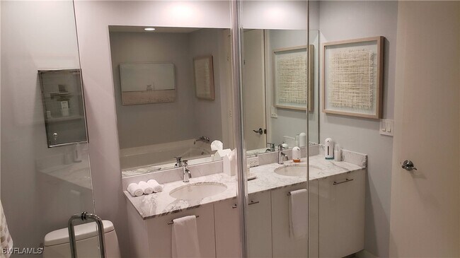 property at 3000 Oasis Grand Blvd