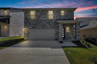 513 Ezra Ln in McKinney, TX - Building Photo