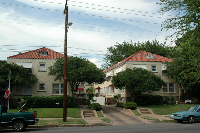 Wycliff Court Apartments in Dallas, TX - Building Photo - Building Photo