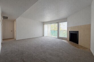 2822 S Bartell Dr in Houston, TX - Foto de edificio - Building Photo