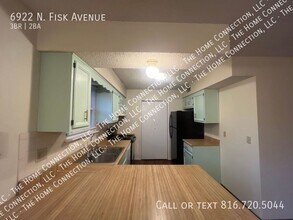 6922 N Fisk Ave in Kansas City, MO - Building Photo - Building Photo