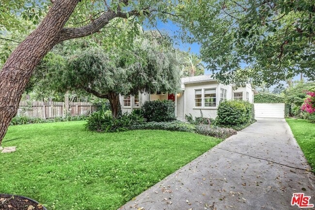 5723 Cantaloupe Ave in Los Angeles, CA - Building Photo - Building Photo