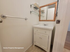403 Willow Ct NW in Edmonton, AB - Building Photo - Building Photo
