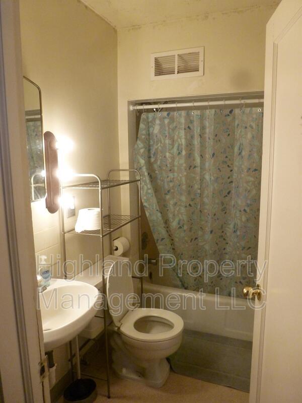 1032 NE Monroe St in Pullman, WA - Building Photo - Building Photo