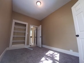 95 N Willett St-Unit -Unit 5 in Memphis, TN - Building Photo - Building Photo