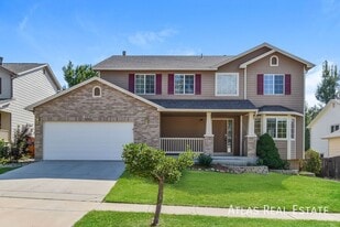 5950 Dolores St in Colorado Springs, CO - Building Photo