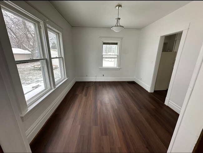 property at 206 Summit Ave