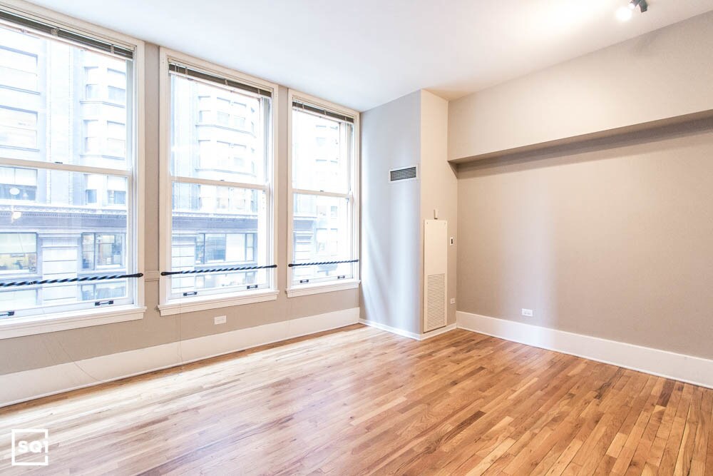 353 S Dearborn St-Unit -688 in Chicago, IL - Building Photo