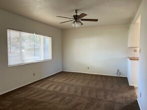49513 Brett Ave in Tehachapi, CA - Building Photo - Building Photo