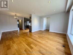 51 Tulane Crescent in Toronto, ON - Building Photo - Building Photo