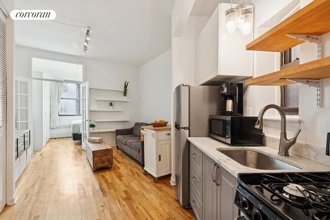 property at 205 E 89th St