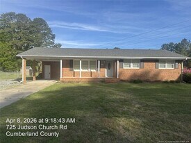 725 Judson Church Rd in Fayetteville, NC - Building Photo